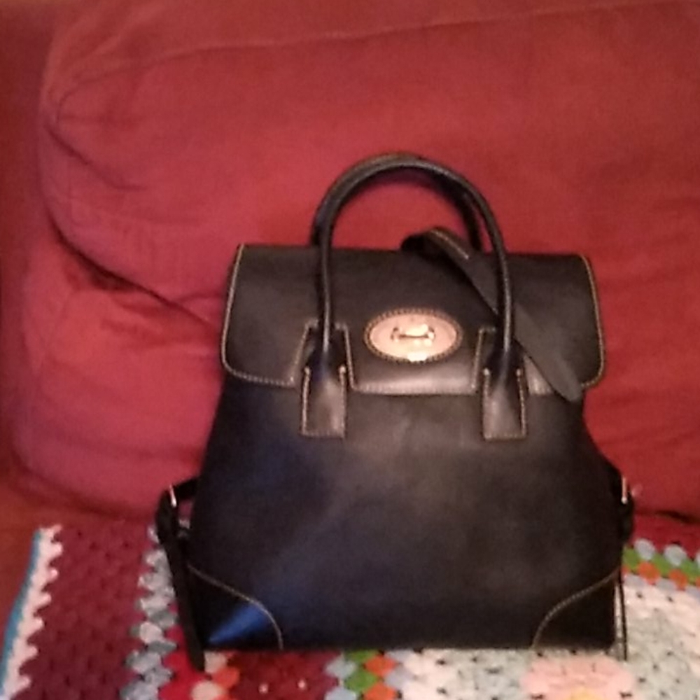 DOONEY AND BURJE BAG